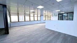 Peninsula Shopping Complex (D6), Office #517565071